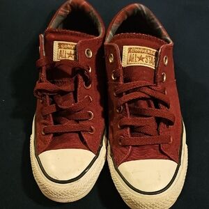 Converse Kids Burgundy Sneakers